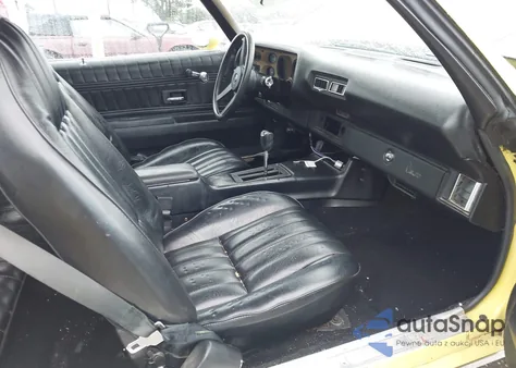 1976 Chevrolet Camaro z USA, uszkodzony, nr VIN 1Q87Q6L502665